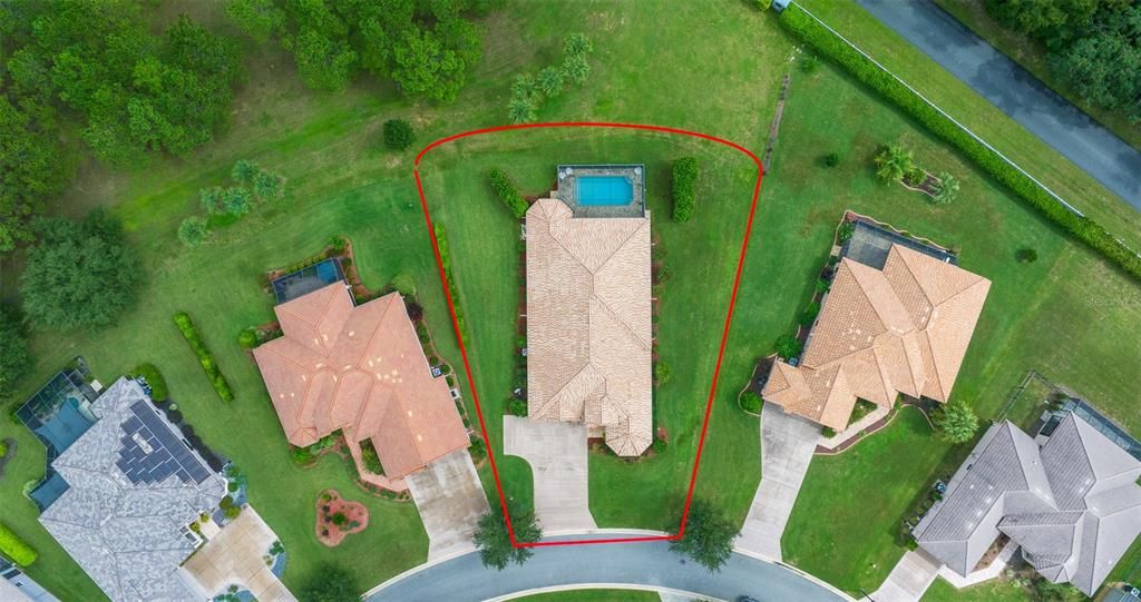 Exterior, Drone