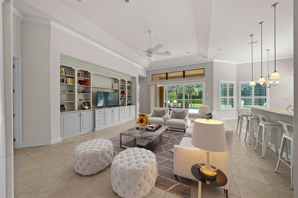 Dining room, Interior, Living room, Pendant Lights, Recessed Lighting