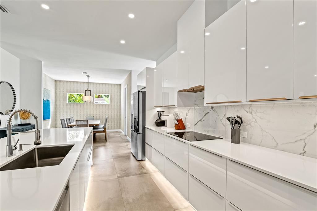 Dining room, Interior, Kitchen, Marble Walls, Pendant Lights, Recessed Lighting