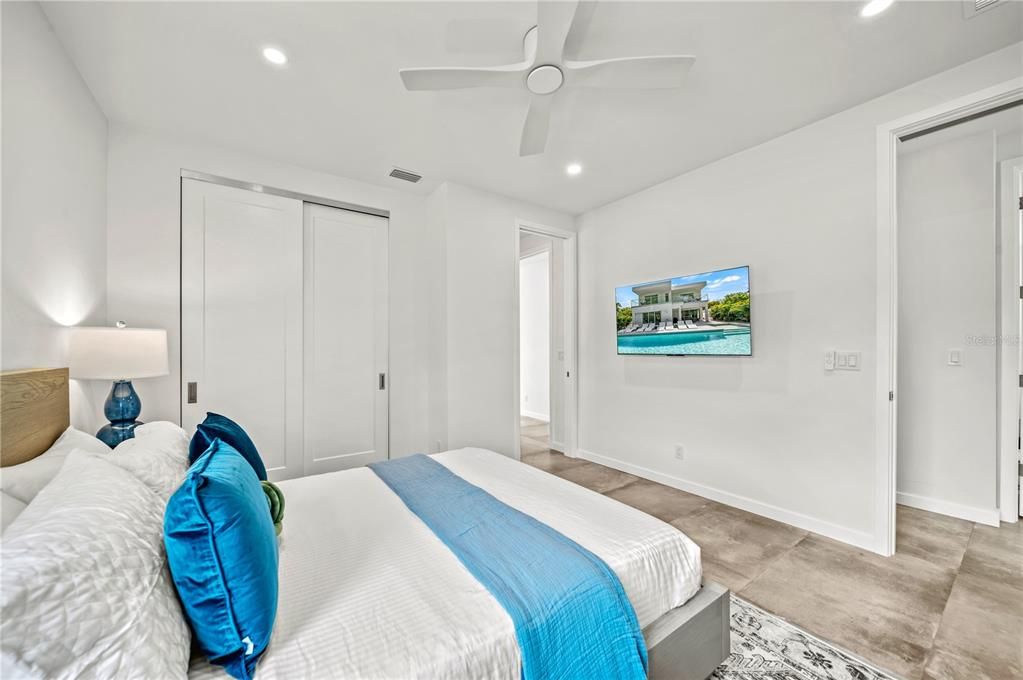 Bedroom, Interior, Recessed Lighting