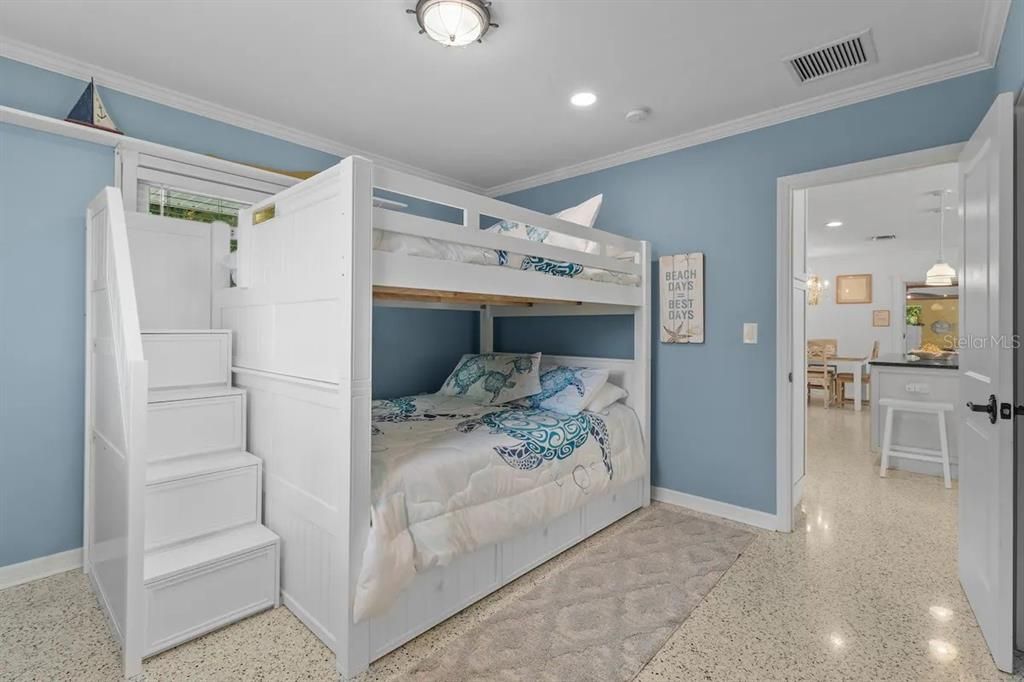 Bedroom, Interior, Pendant Lights, Recessed Lighting