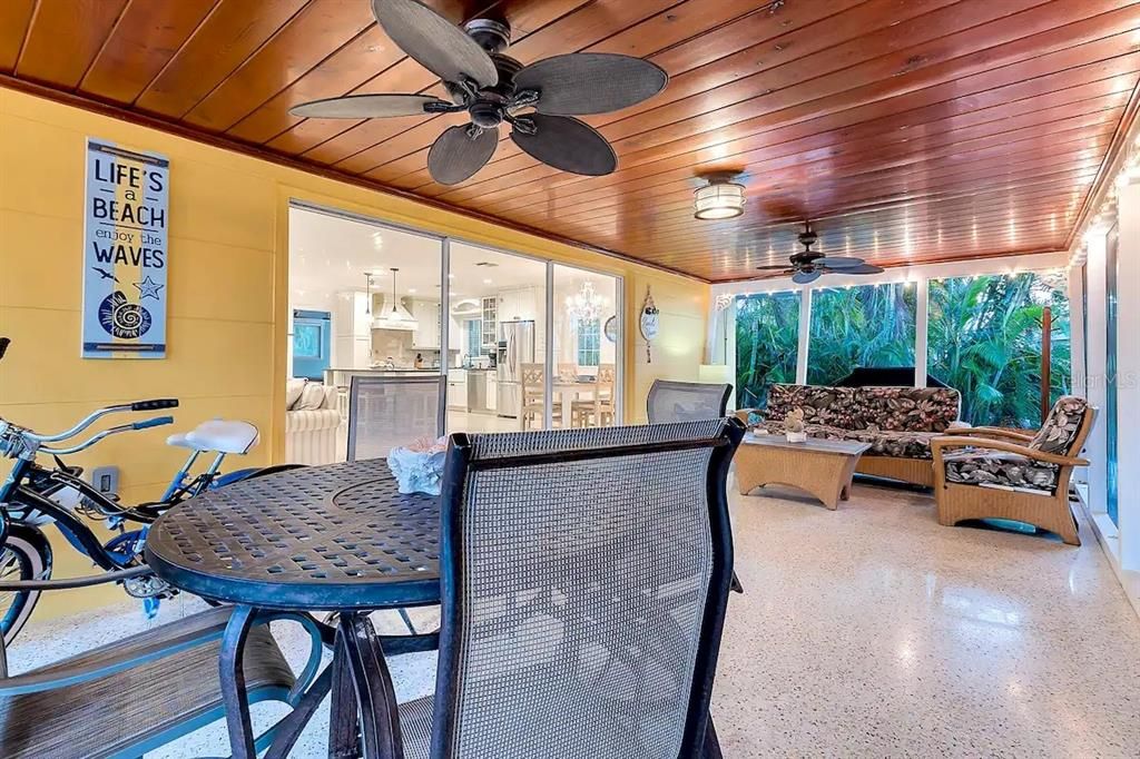 Dining room, Interior, Wooden Ceilings