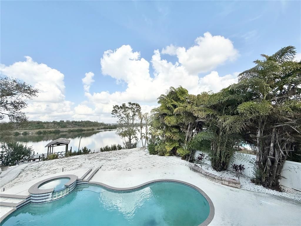 Exterior, Pool, Water