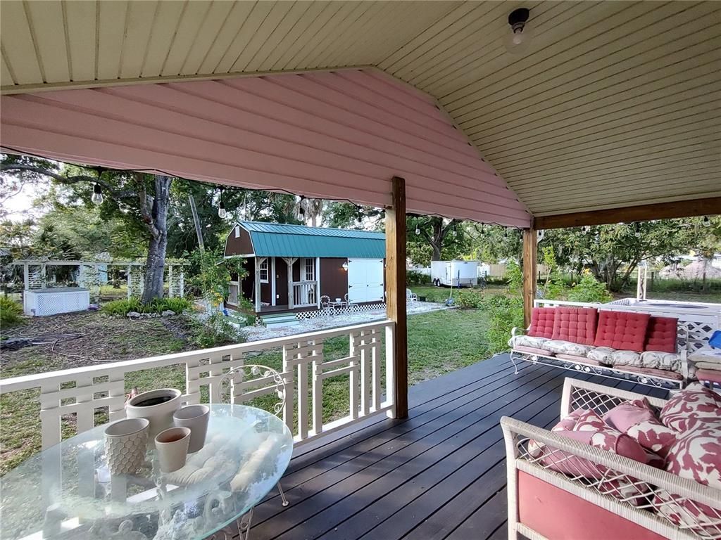 Backyard, Exterior