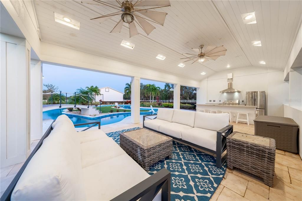 Exterior, Interior, Living room, Pool, Recessed Lighting