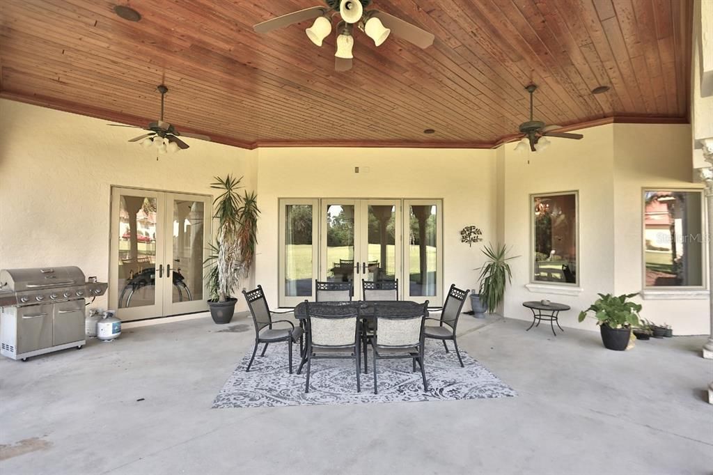 Exterior, Outdoor Kitchen, Wooden Ceilings