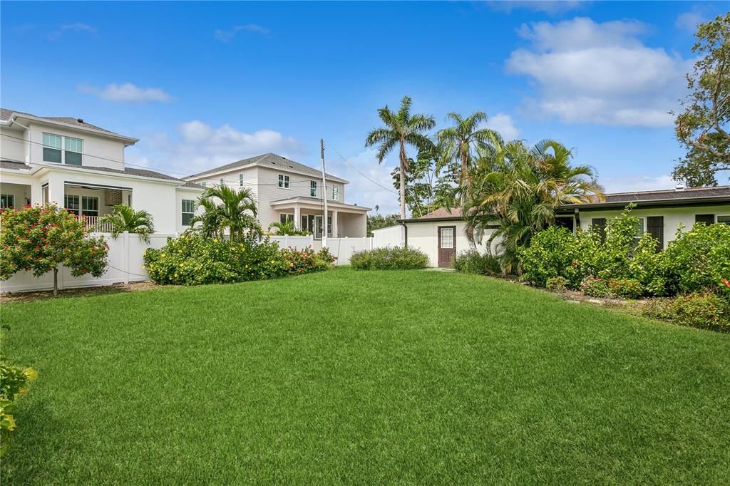 Backyard, Exterior