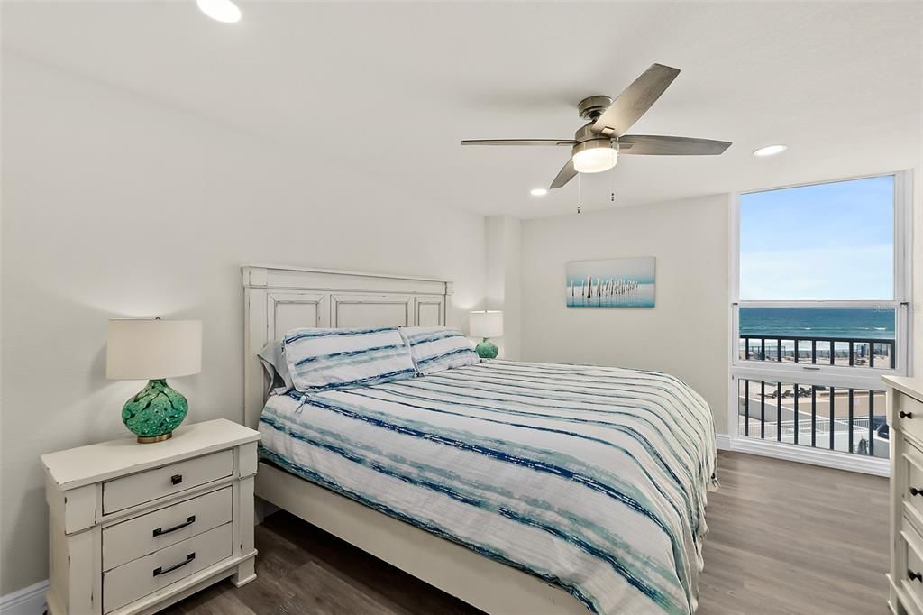 Bedroom, Interior, Recessed Lighting, Water, Wood Texture Flooring