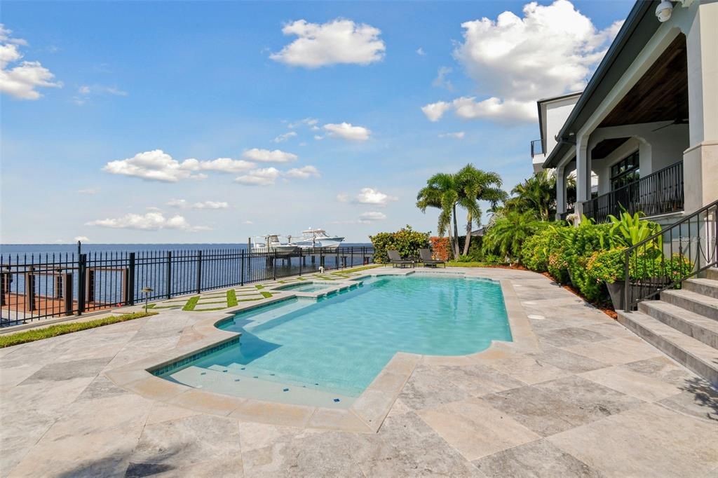 Exterior, Pool, Water