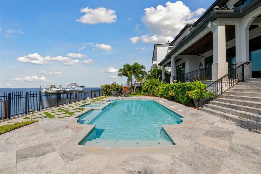 Exterior, Pool, Water