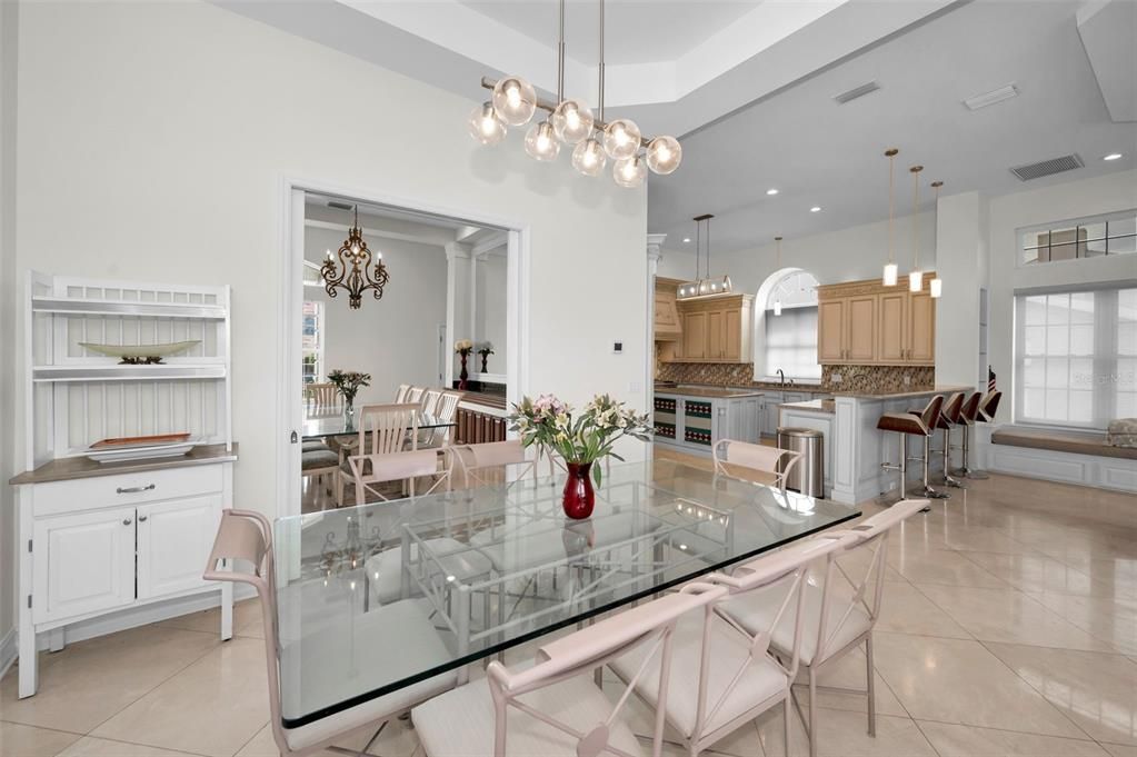 Chandelier, Dining room, Interior, Kitchen, Pendant Lights, Recessed Lighting