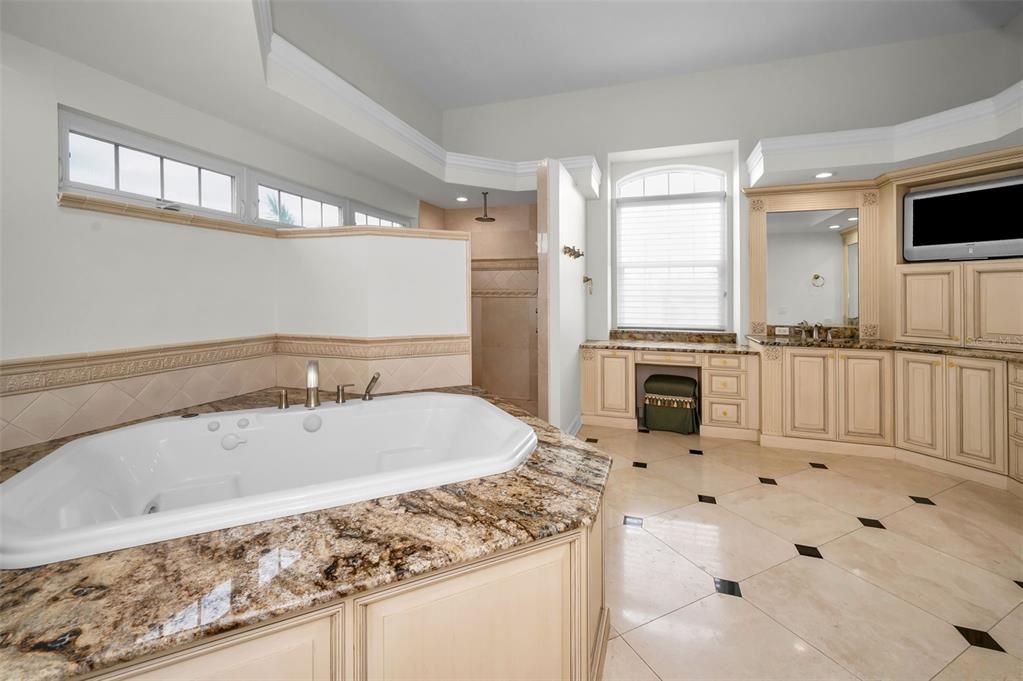 Bathroom, Fireplace, Interior, Recessed Lighting