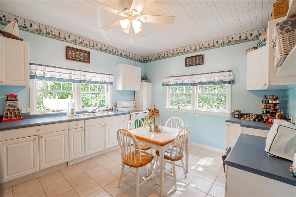 Dining room, Interior, Kitchen