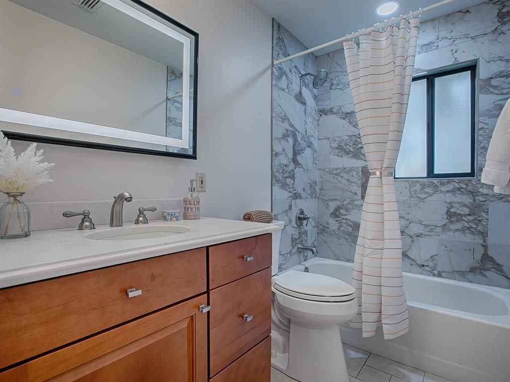 Bathroom, Interior, Marble Walls, Recessed Lighting