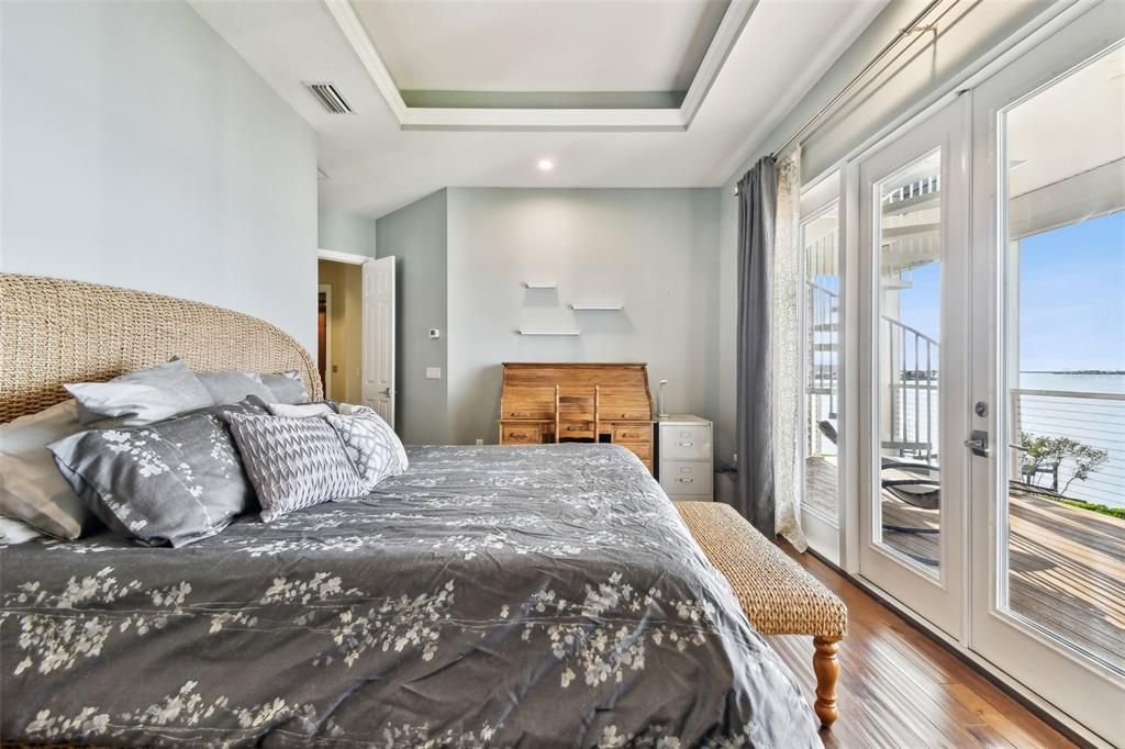 Bedroom, Interior, Recessed Lighting, Water, Wood Texture Flooring