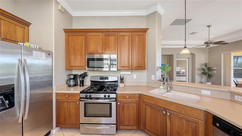 Interior, Kitchen, Pendant Lights, Stainless Steel Appliances