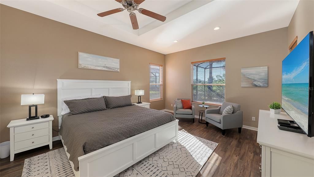 Bedroom, Interior, Recessed Lighting, Water, Wood Texture Flooring