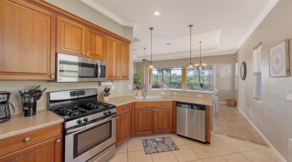 Interior, Kitchen, Pendant Lights, Recessed Lighting, Stainless Steel Appliances