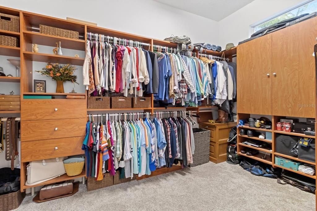 Interior, Walk-in Closets