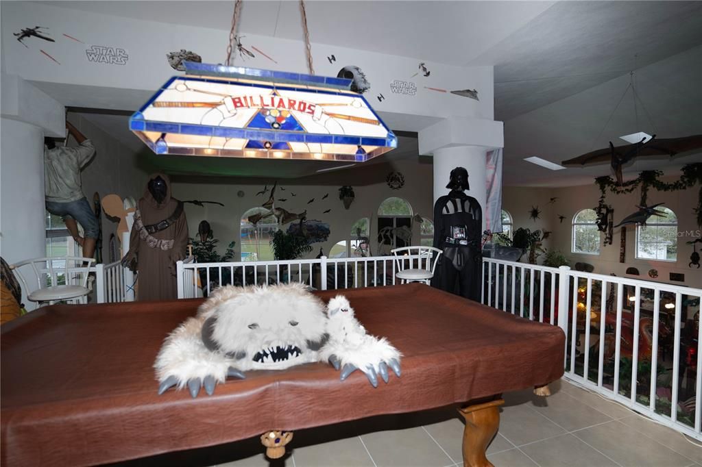 Billiard Table, Game Room, Interior