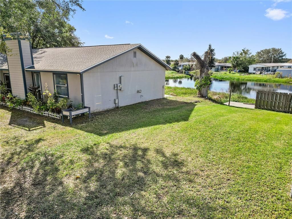 Backyard, Exterior, Water