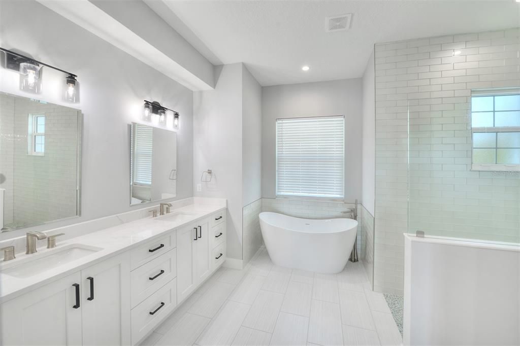 Bathroom, Dual Sink Vanities, Free Standing Baths, Interior, Recessed Lighting