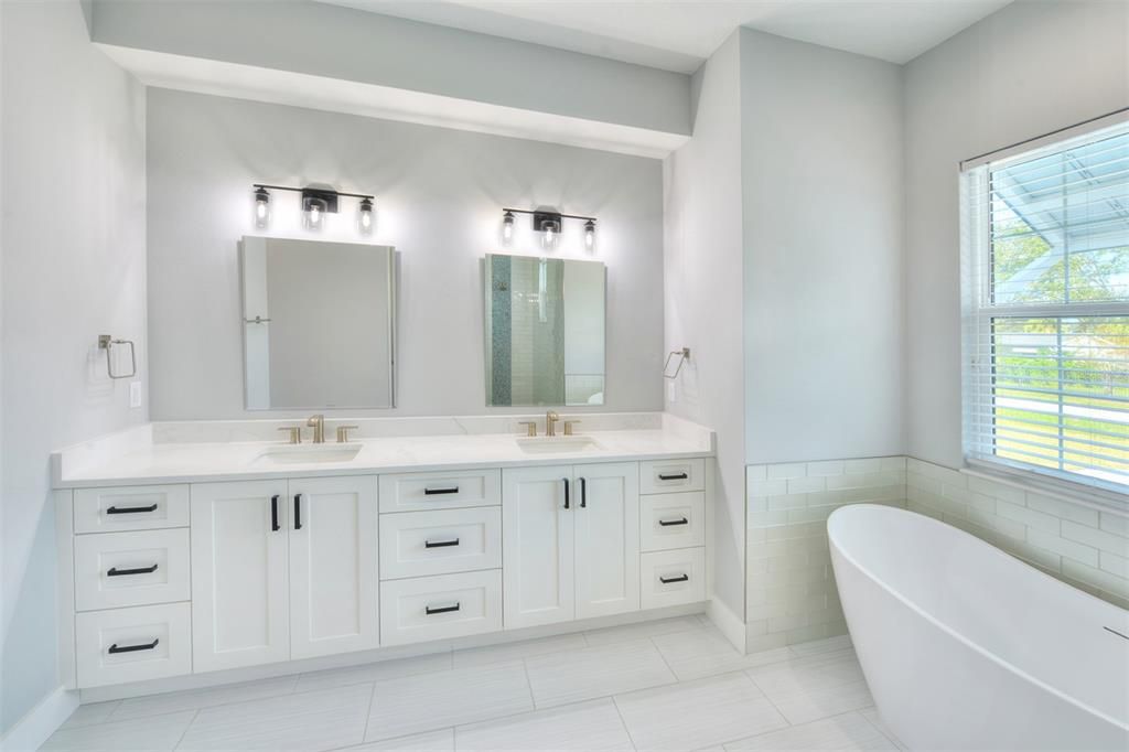 Bathroom, Dual Sink Vanities, Free Standing Baths, Interior