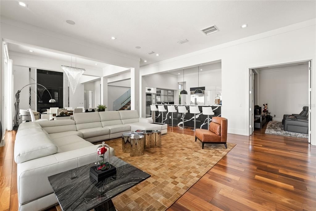 Dining room, Interior, Living room, Pendant Lights, Recessed Lighting, Wood Texture Flooring