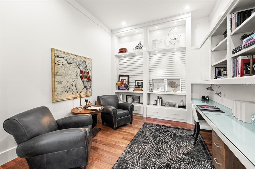 Home Office, Interior, Recessed Lighting, Wood Texture Flooring