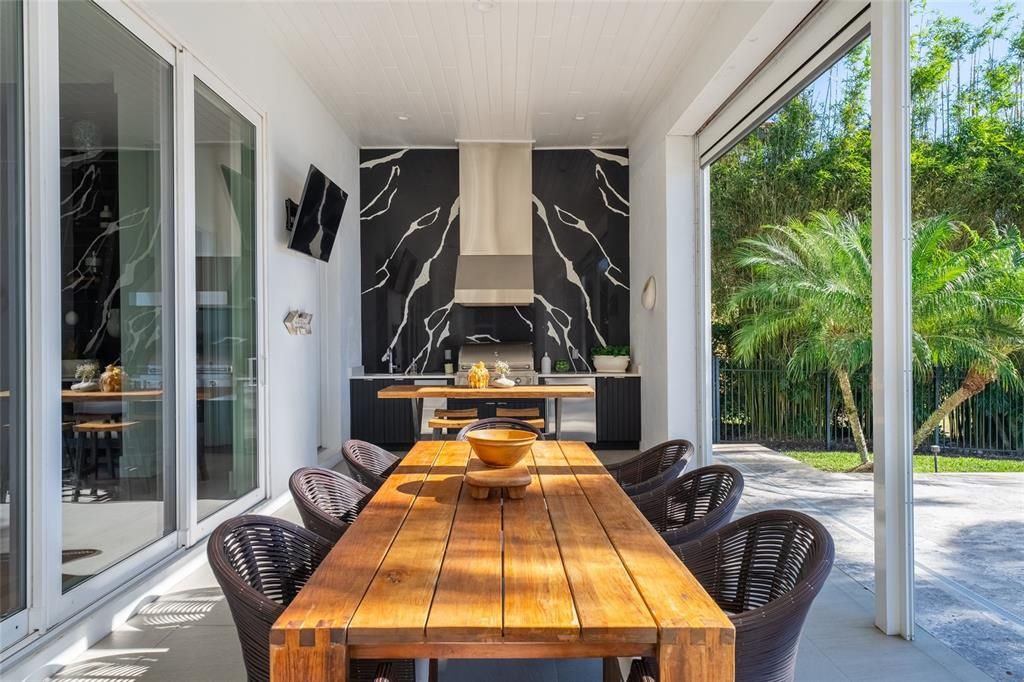 Dining room, Interior, Sun Room