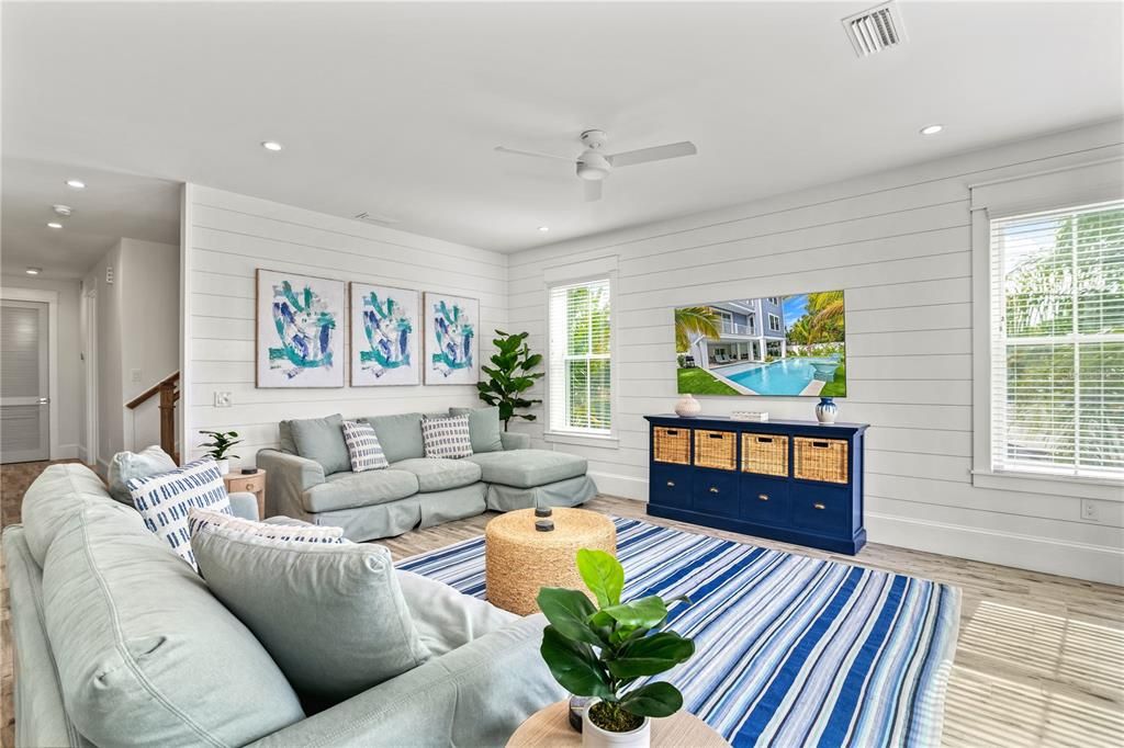 Interior, Living room, Recessed Lighting, Wood Texture Flooring