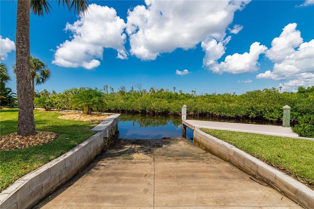 Exterior, Water