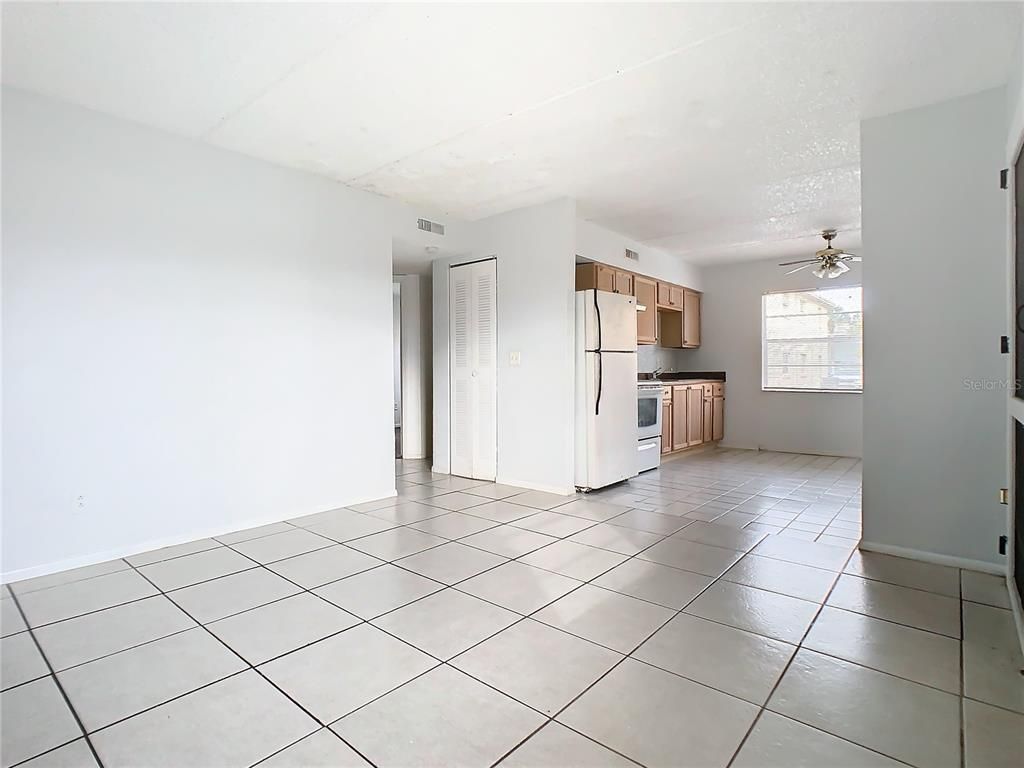Empty room, Interior, Kitchen