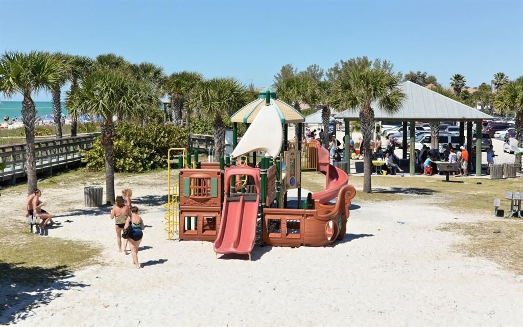 Backyard, Exterior, Playground