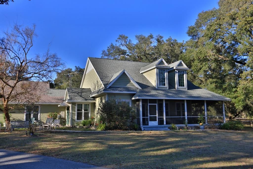 Exterior, Facade, Cape Cod