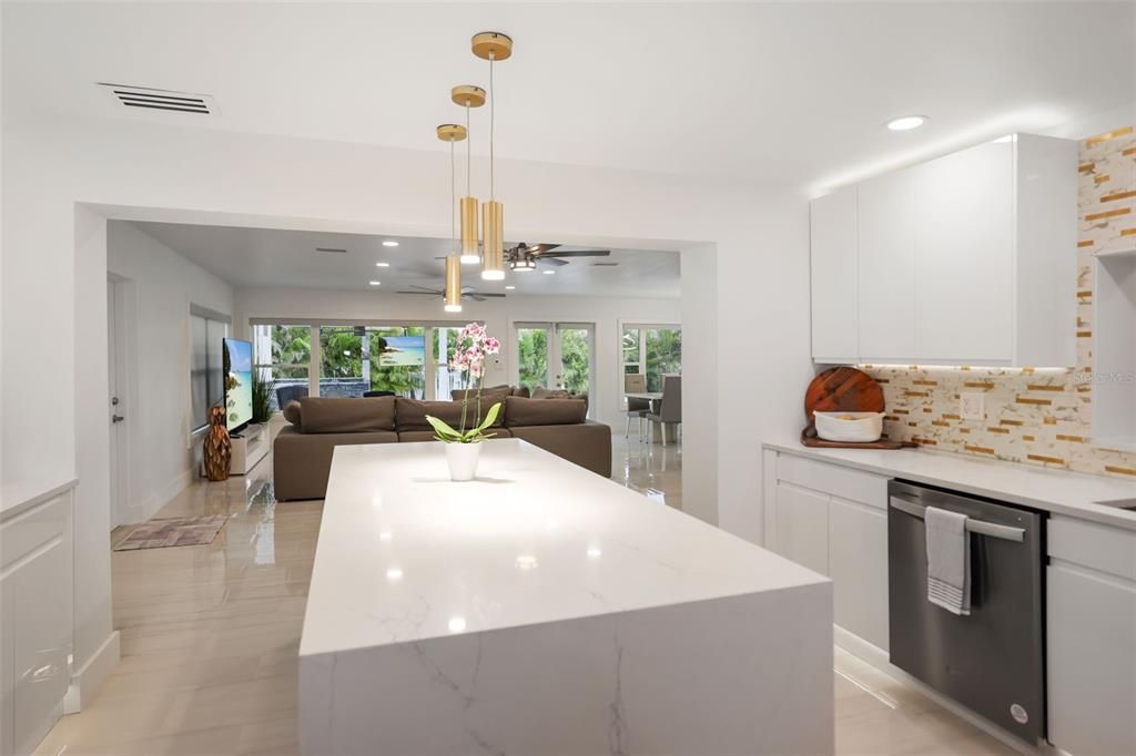 Interior, Kitchen, Living room, Pendant Lights, Recessed Lighting