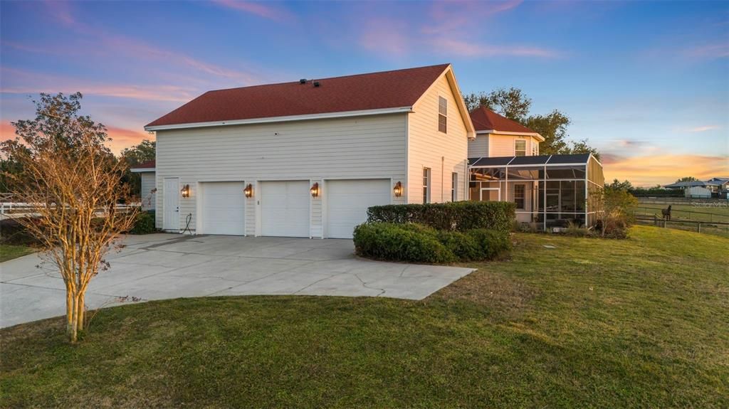 Backyard, Exterior