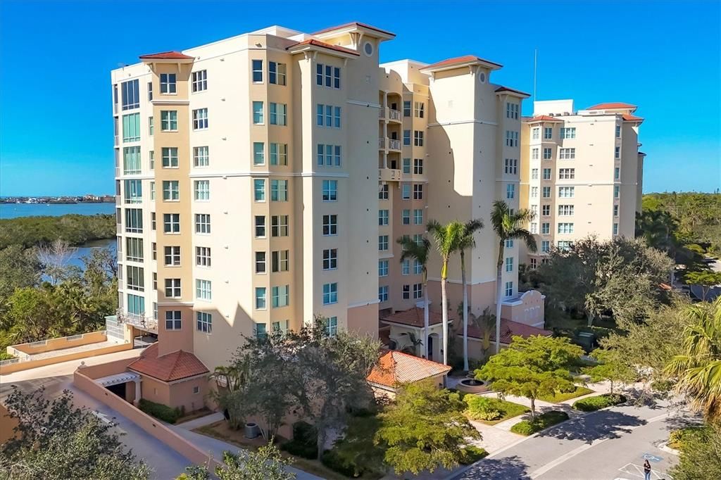 Exterior, Facade, Condo Building