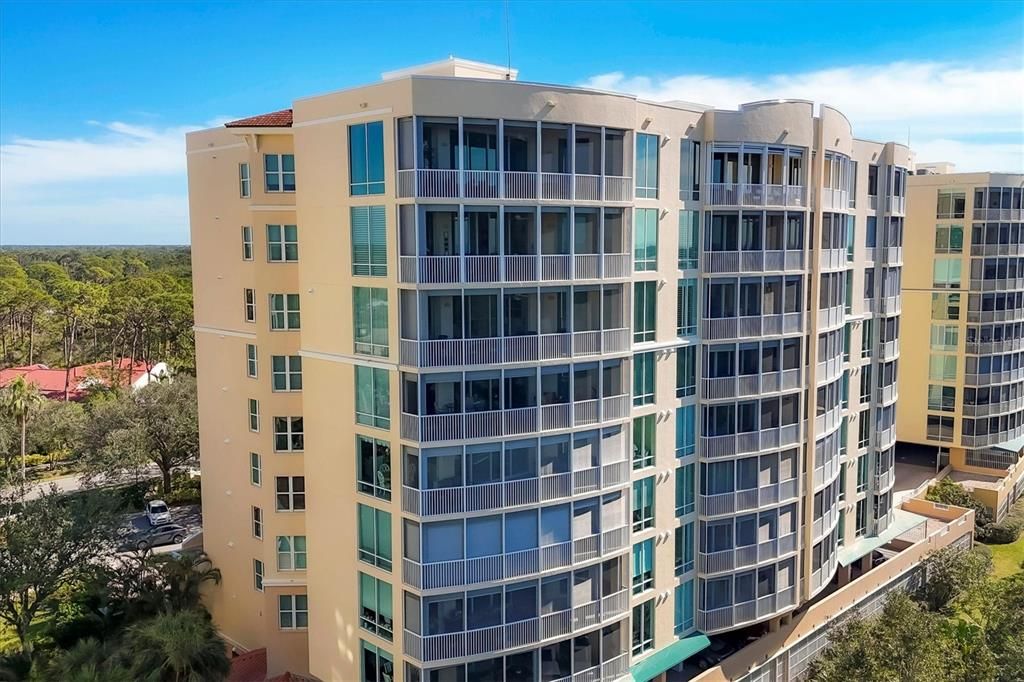 Exterior, Facade, Condo Building