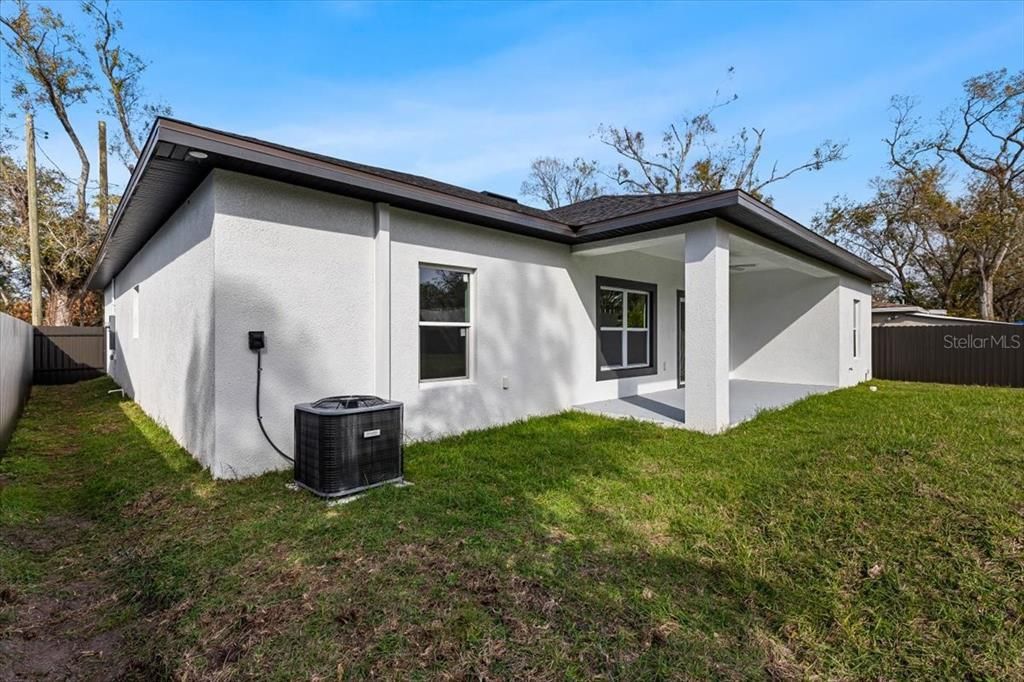 Backyard, Exterior