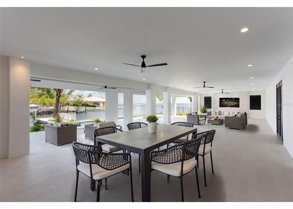 Dining room, Interior, Living room, Recessed Lighting, Water