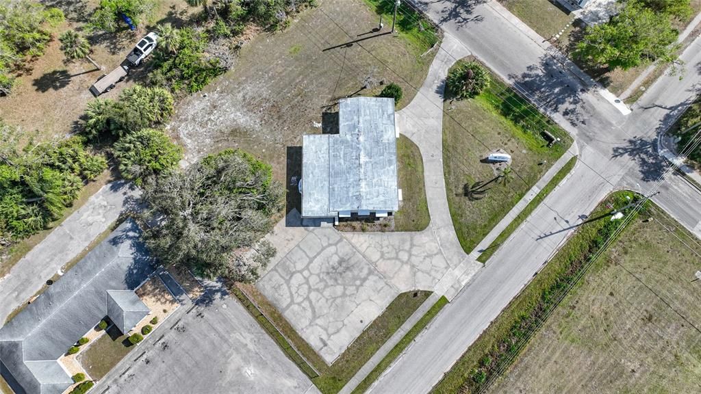 Exterior, Drone