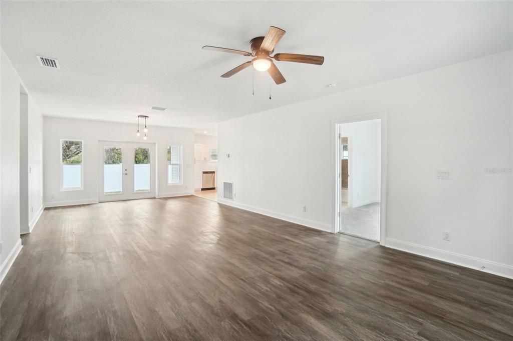 Empty room, Interior, Pendant Lights, Wood Texture Flooring