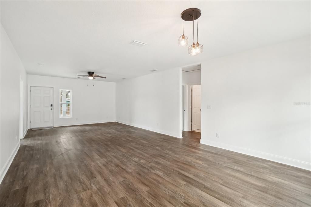 Empty room, Interior, Pendant Lights, Wood Texture Flooring
