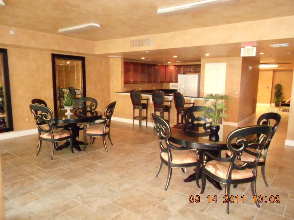 Dining room, Interior, Kitchen, Recessed Lighting