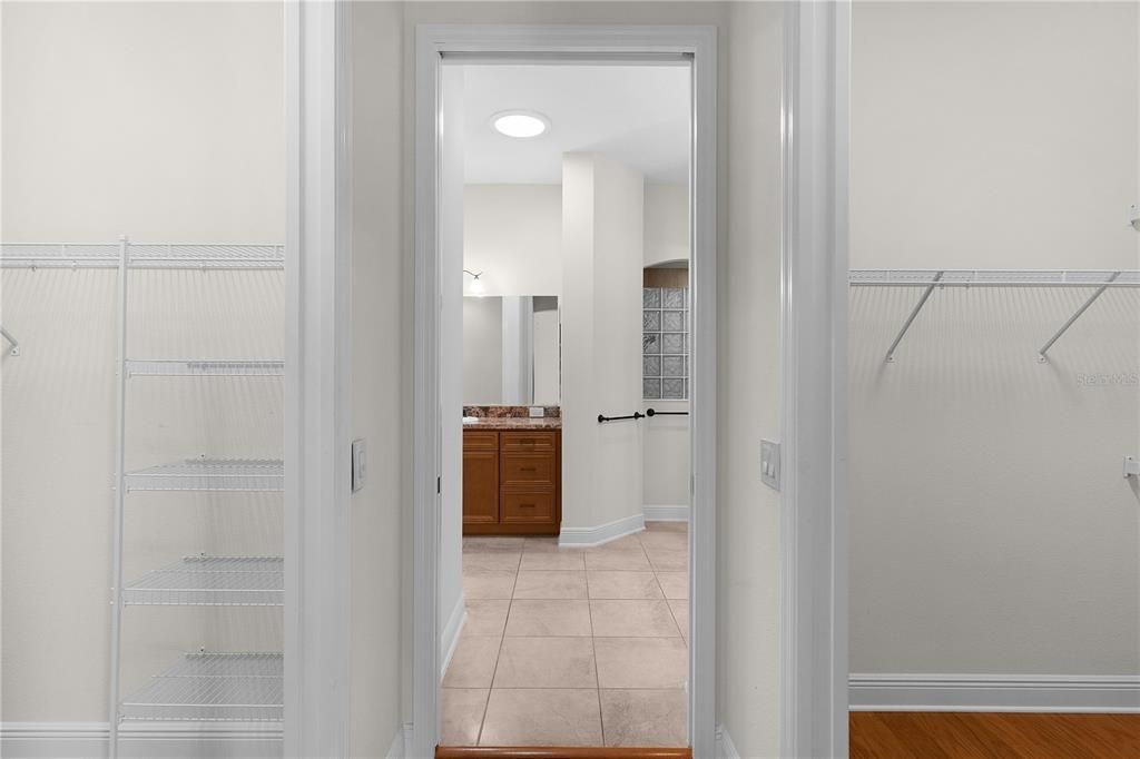 Bathroom, Interior, Recessed Lighting, Wood Texture Flooring