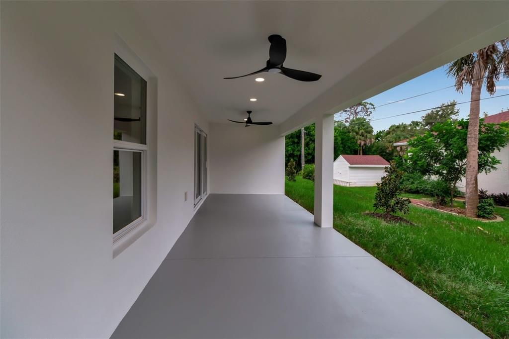 Exterior, Recessed Lighting