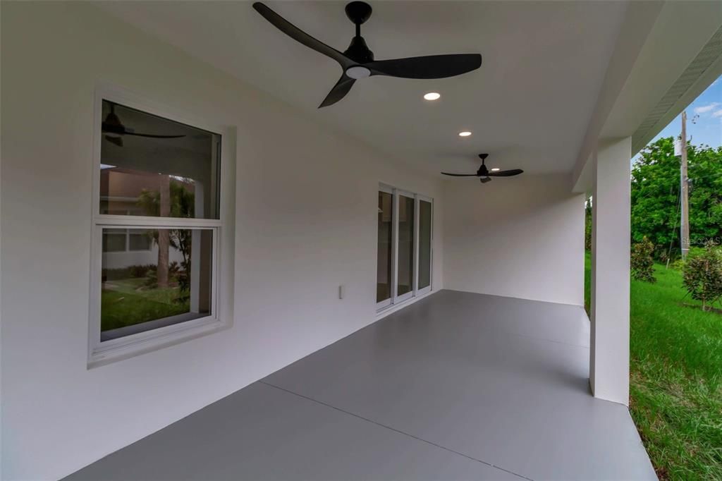 Exterior, Recessed Lighting