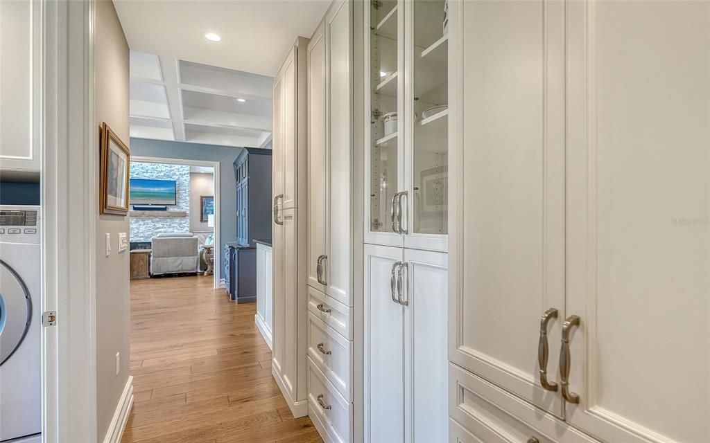 Bedroom, Interior, Recessed Lighting, Water, Wood Texture Flooring