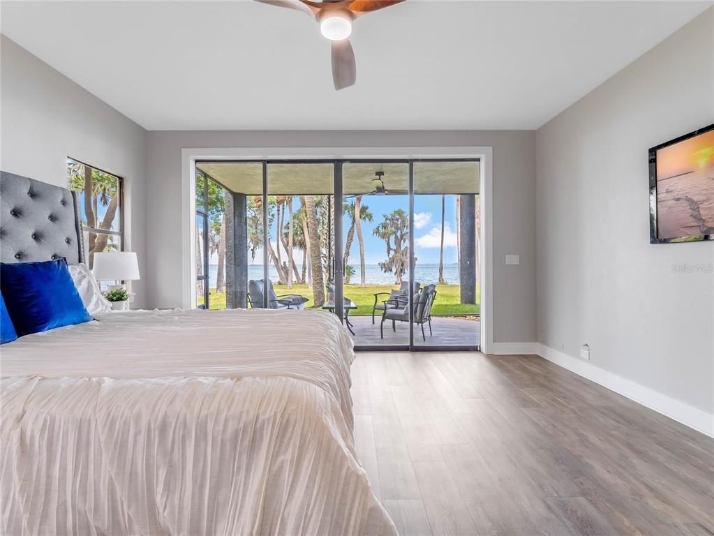 Bedroom, Interior, Water, Wood Texture Flooring
